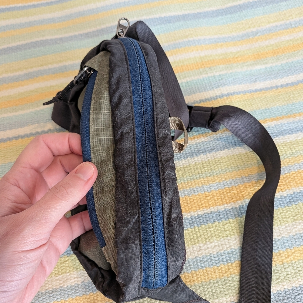 ⭐ Patagonia Ultralight Black Hole Hip Pack - Picture 6 of 7